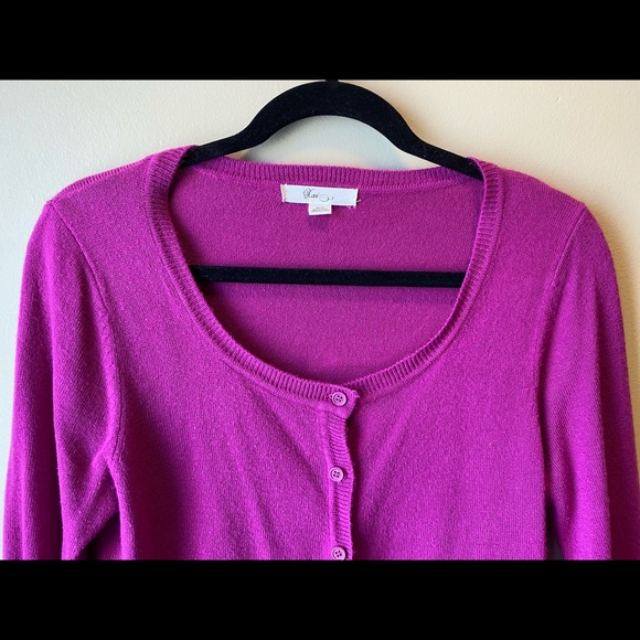 ✨NEW✨FOREVER21 FUSHIA CARDIGAN - Picture 3 of 6